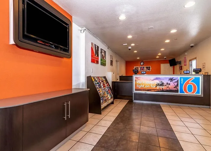Motel 6-Palm Springs, Ca - East - Palm Canyon